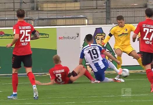  门兴格拉德巴赫爆冷门，德甲黑马搅乱积分榜