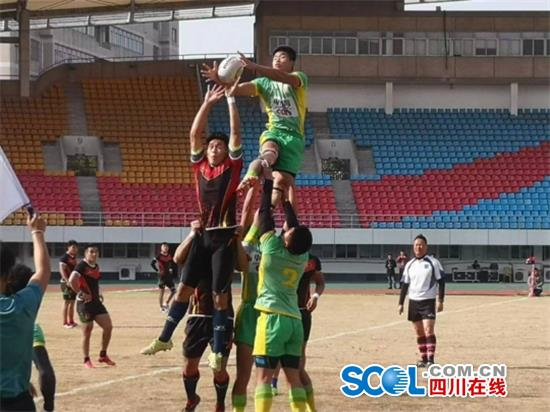  凯泽斯劳滕传统强队归来，主场力克中上游球队