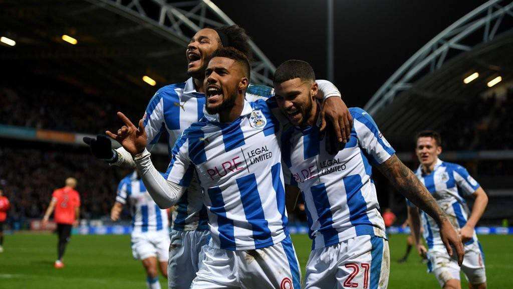  尼姆保级关键战役失利，后防失误葬送整场比赛